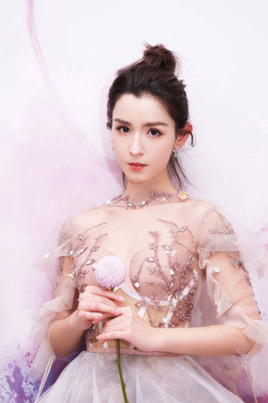 巨胸狂喷奶水www视频